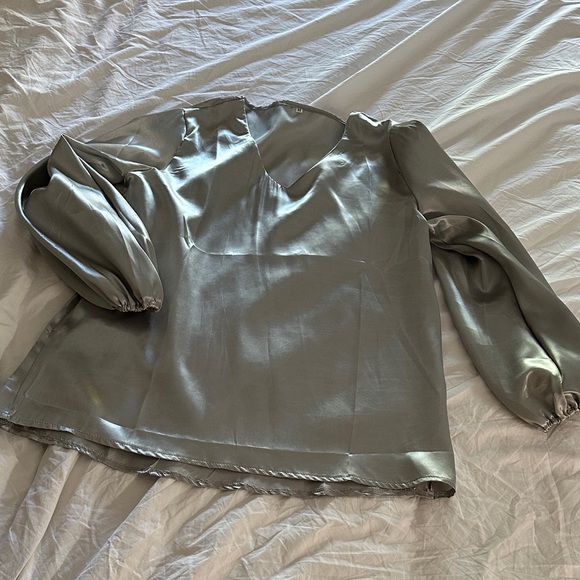 Elegant Gray Satin Blouse - Picture 1 of 1